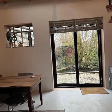 Modern Design Close To Amsterdam Rijnsaterwoude